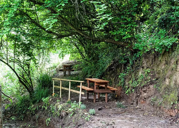 Il Giardino dei Flintstones B&B